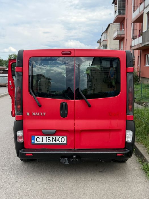 RENAULT Trafic 2004 — imagine 4