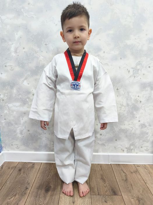 Форма Тхэквондо новый !