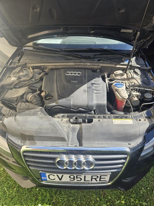 Vand Audi A 4 in stare buna