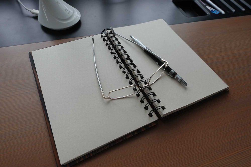 Agende cu coperti de lemn