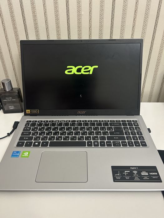 Продам ноутбук марки Acer Aspire 3