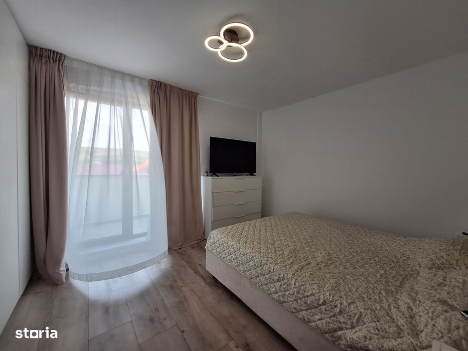 Apartament cu 3 camere, 2 bai, 65 mp, zona Eroilor
