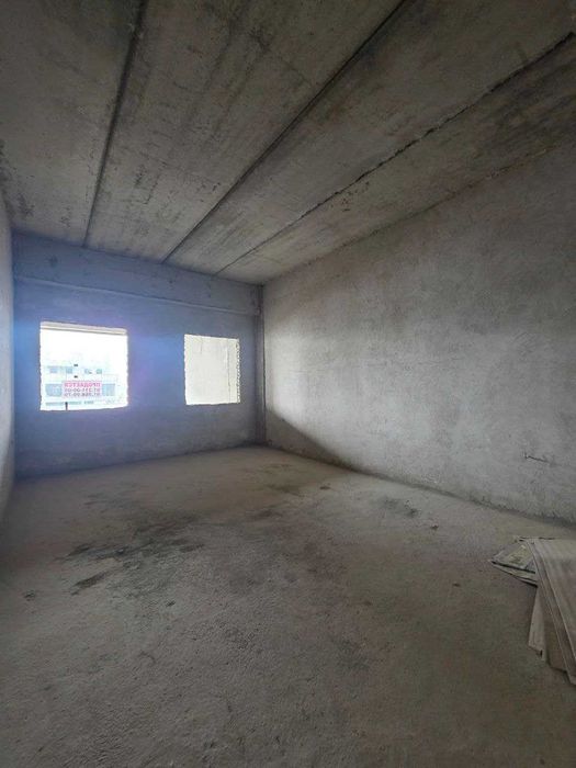 Продаётся 4х комн квартира на 2 этаже Ор-р Файзобод мечеть