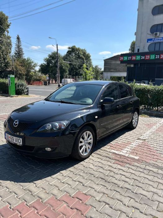 Vând mazda 3 1.6 benzină 232.400 km reali
