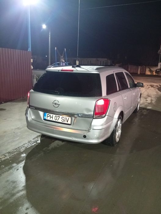 Vând Opel Astra h