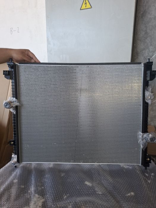 Dongfeng 008 ga Radiotor