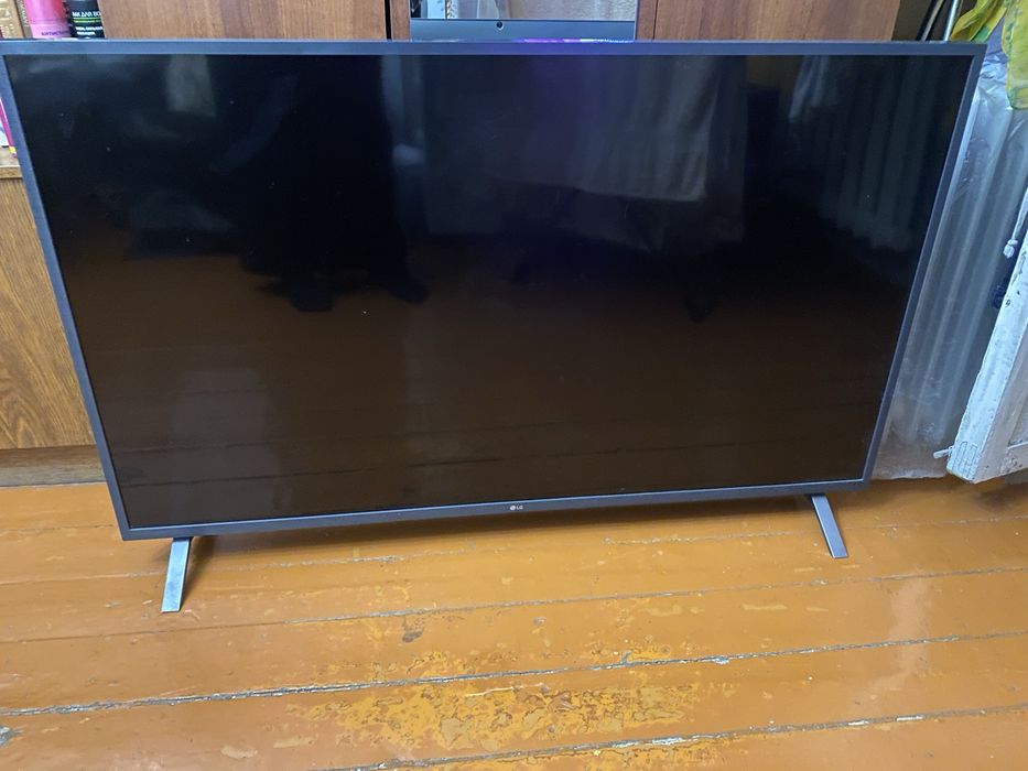 Продам телевизор lg 43’’