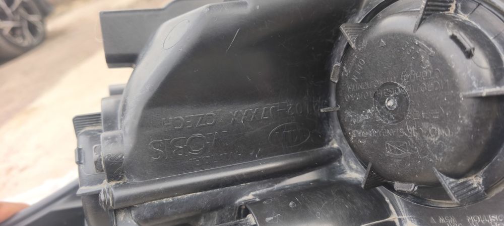 Фара правая Киа Сид Комфорт 92102J7001