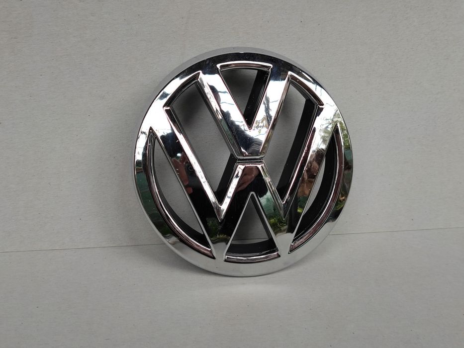 135мм Предна емблема за Фолксваген Голф 6 VW Golf Caddy OEM 5K0853601