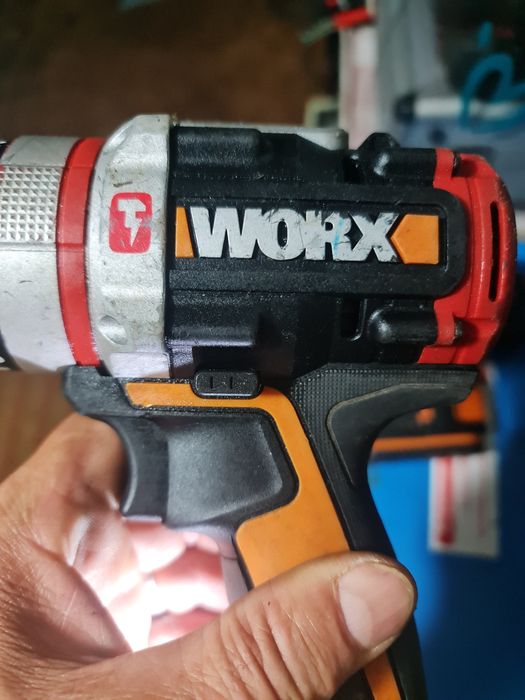 Bormașină WORX 20v