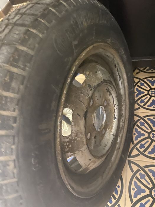 автомобиль колесоз