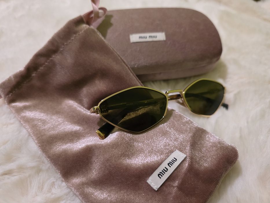 Дамски слънчеви  очила Miu miu