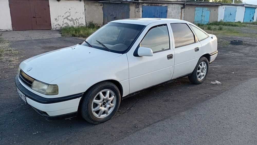 Opel Vectra а 2.0л. АКПП