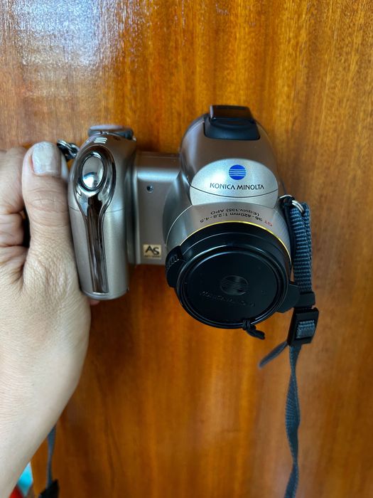 Дигитален фотоапарат Konica Minolta DiMAGE Z6 (дефект) – за части