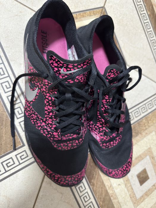 Adidasi nike alergare
