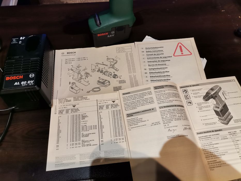 Почти нов Винтоверт Bosch PSR9,6 VES-2