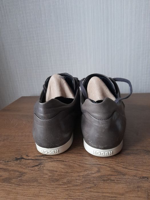 HOGAN мъжки обувки 42 номер.