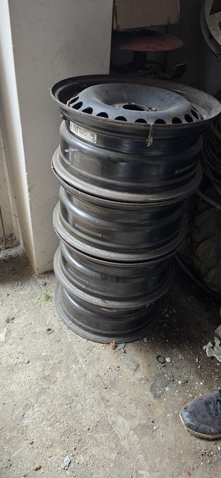 Jante ford galaxy r16