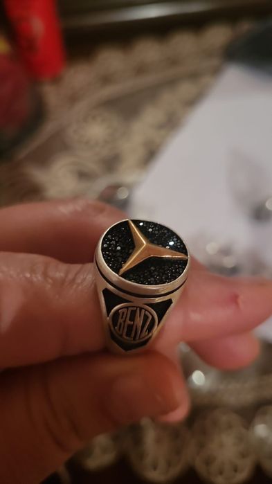 Продается кольца серебренные