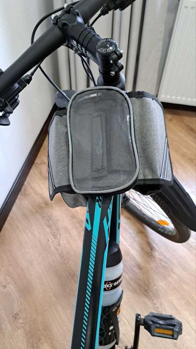 Велосипед для взрослых полный и малоиспользуемый.