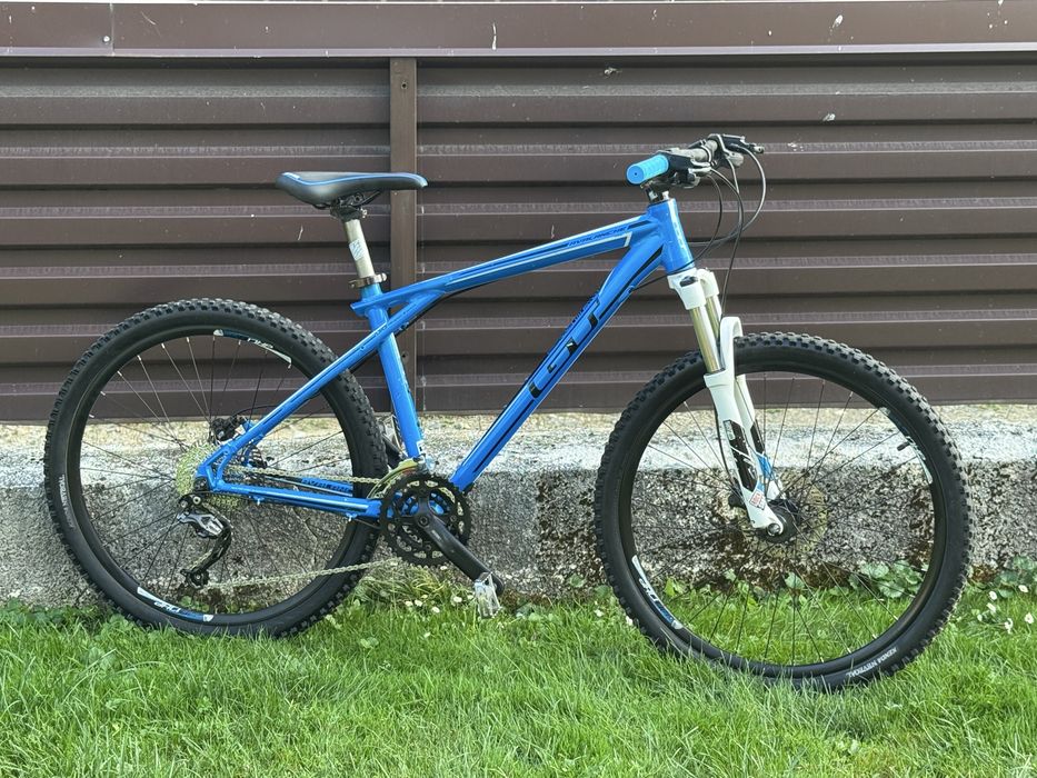 Bicicleta GT.    .