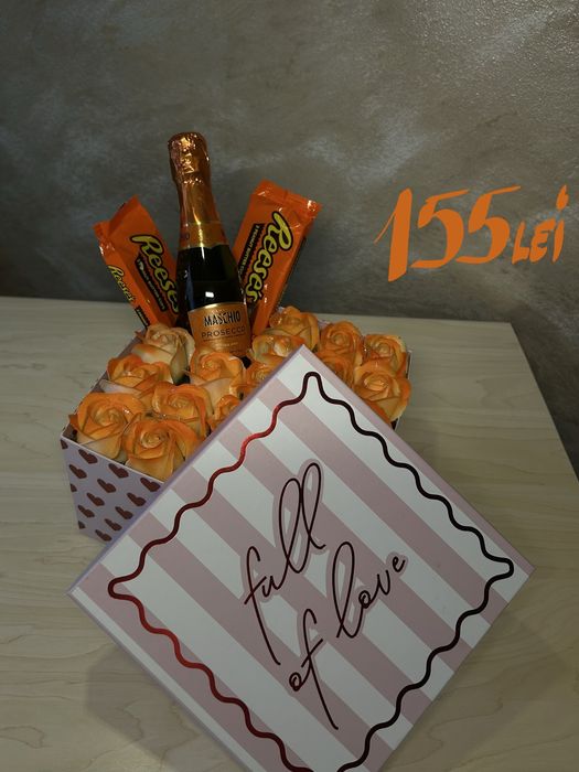 Buchete si aranjamente cu flori, dulciuri si/sau bauturi