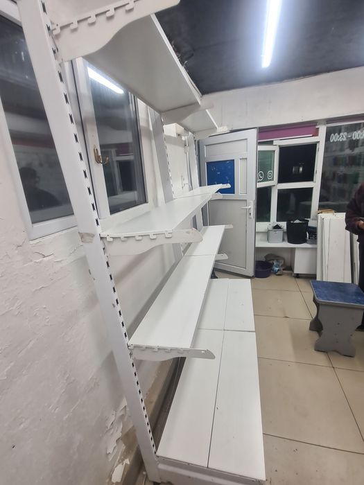 Продам полки для магазина