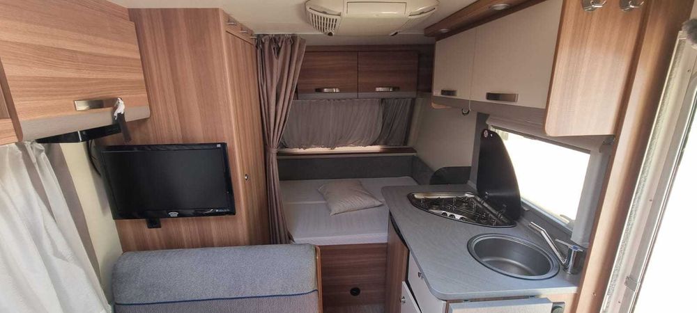 Vand rulota WEINSBERG CARAONE 390 qd, an fabricatie 2016