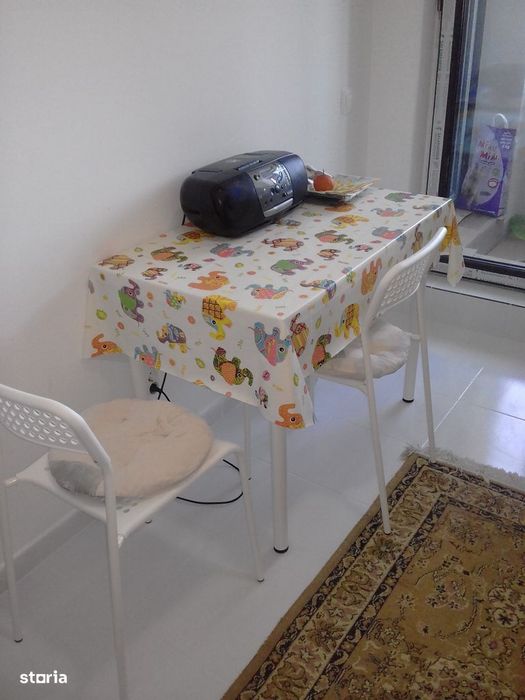 Vede din camera Padurea Rosu la200m, STB 200 m,etj 2 din3,lift,mobilat