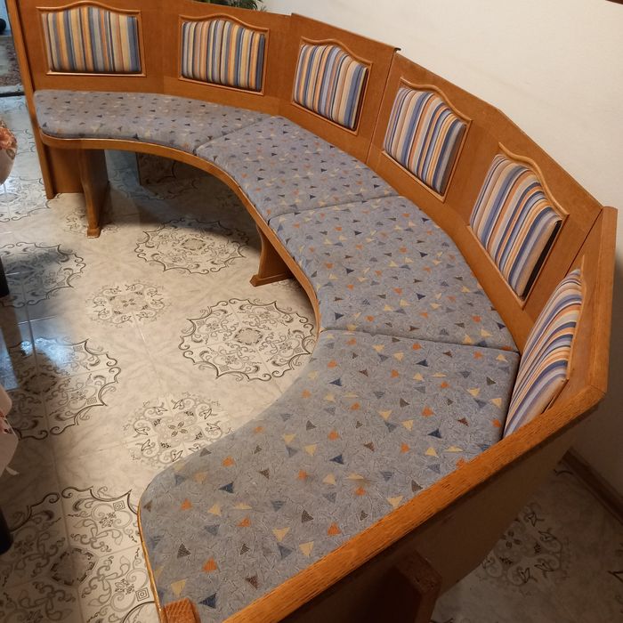 Vând coltar de bucătărie