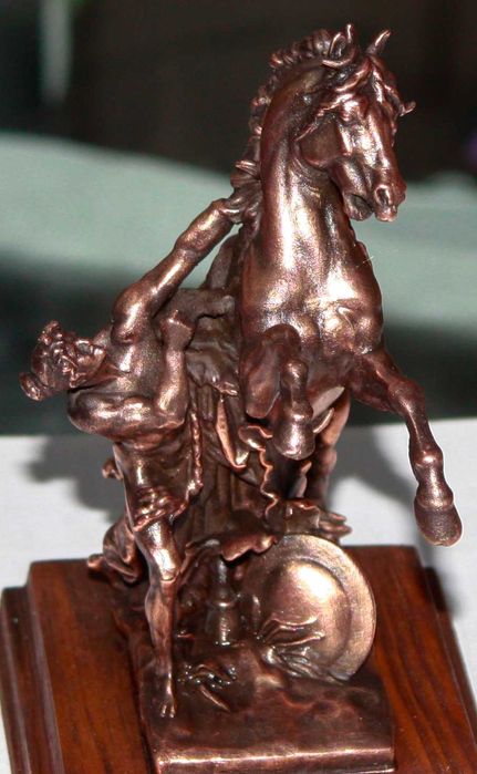 Статуетка-сувенир "Кон и ездач". Медна галванопластика.