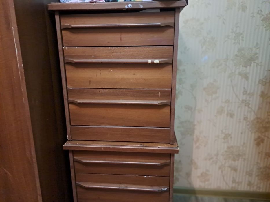 Спальный гарнитур