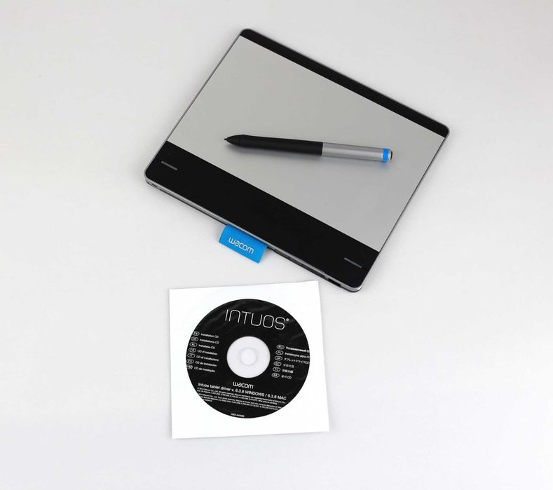Чисто нов графичен таблет  Wacom Intuos Creative Pen Small.