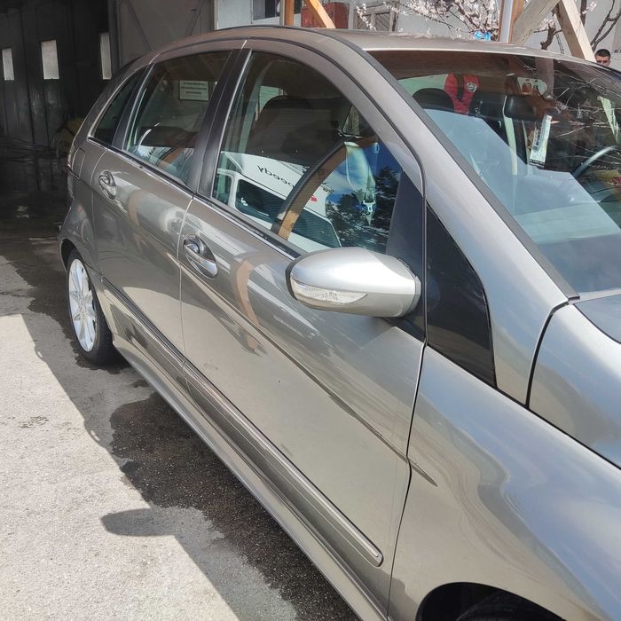 Продавам мерцедес B170