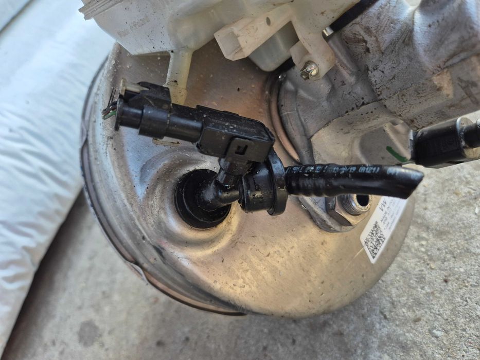 Tulumba servo frana Audi Q7 4M 2-17-2019 4M0612103AD