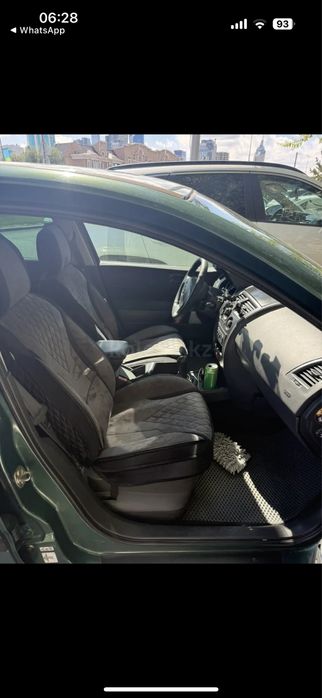 Продам машину Renault Megan