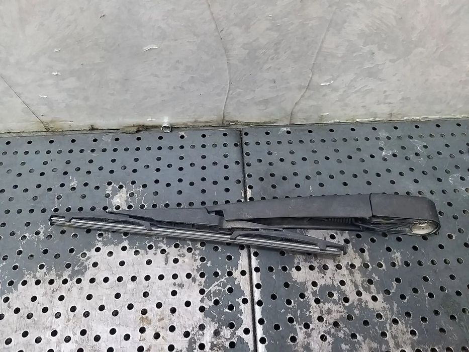 Brat stergator haion hyundai i10 ba ia