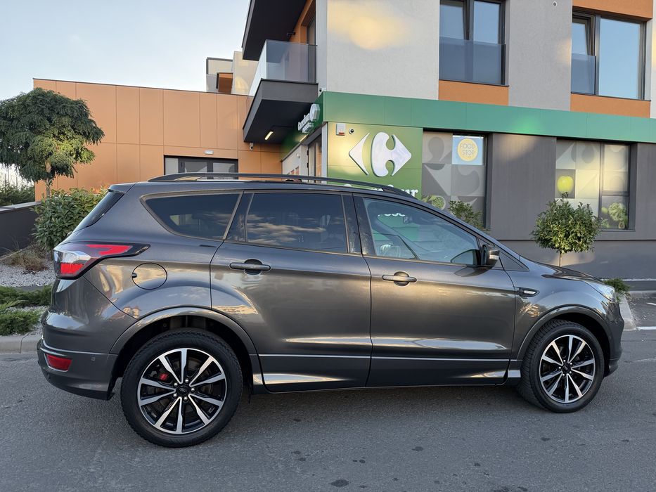 FORD Kuga 2020 — imagine 4