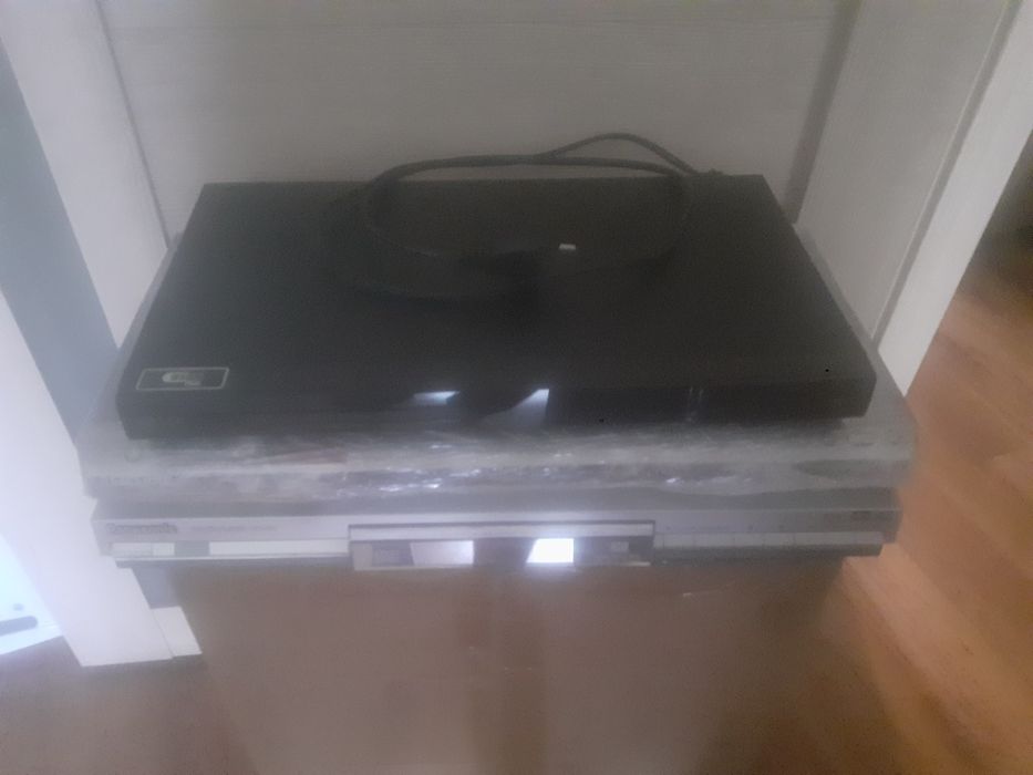 3 DVD плеера Panasonic LG Samsung