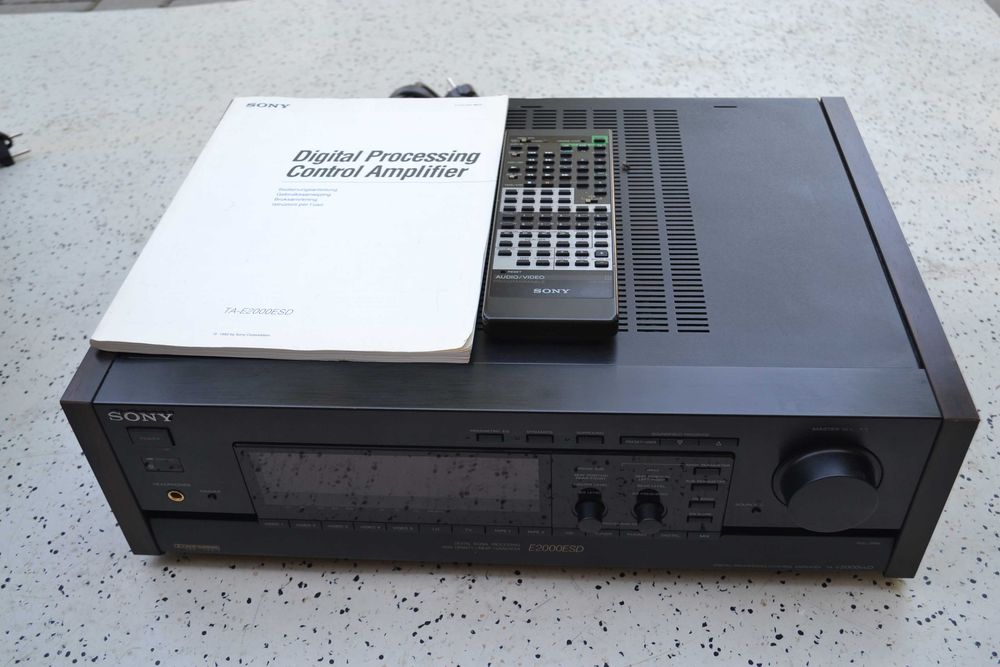 Preamplificator Procesor Sony TA E 2000 ESD cu telecomanda si prospect