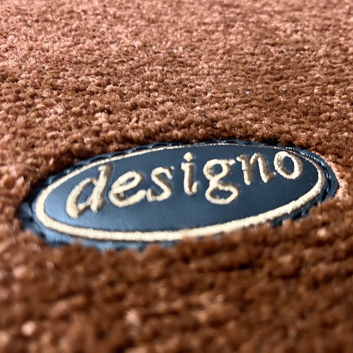 Оригинальные коврики на Mercedes