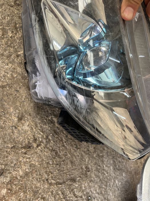 Фар Suzuki Vitara 2020г ляв и десен