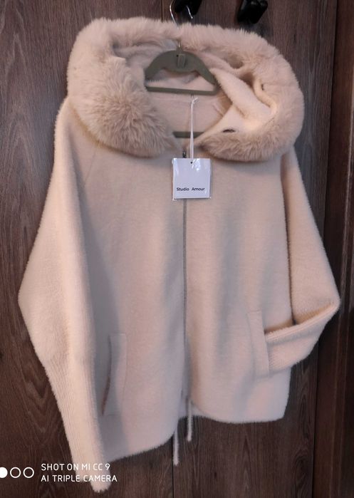 Кашмирена розова жилетка нова