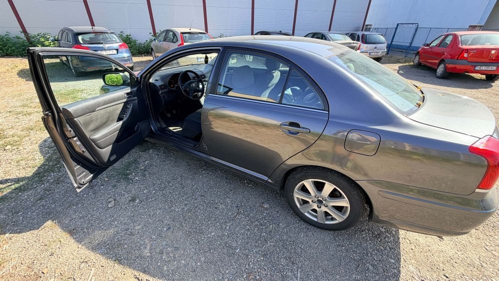 Toyota avensis 2.0 d4d