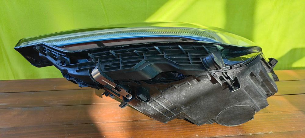 Фар за Volvo XC60 Full LED / Волво ХЦ60 Фул ЛЕД