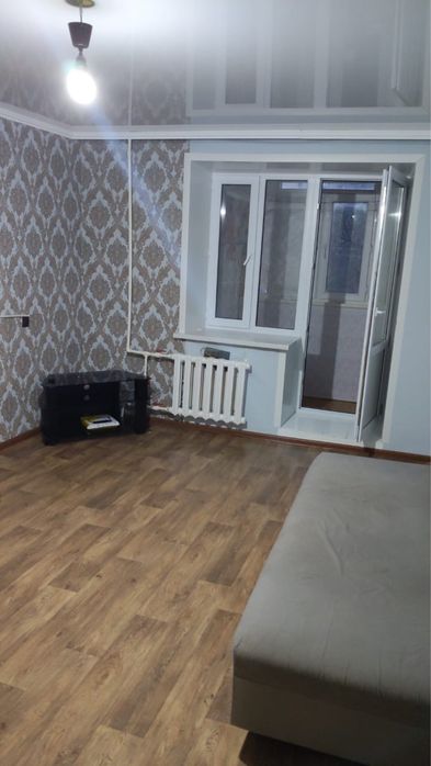 Сдам 1 квартиру на 8 мкр