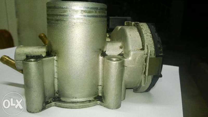 Дроселова клап за фолксваген 1.4 бензин 2002г. 55kw