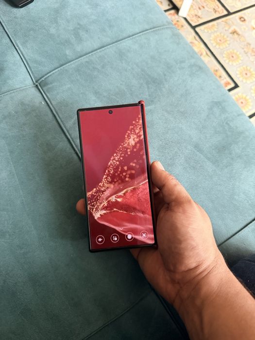 Huawei Mate Ultimate Desing