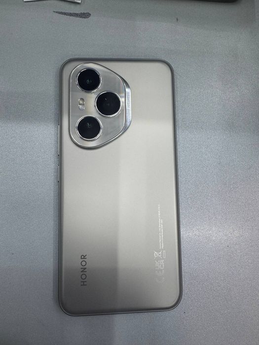 IDEAL Honor 400 pro 12/512 gb!