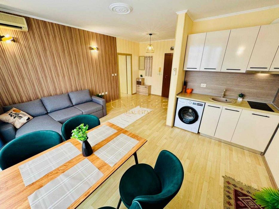 Продава се Двустаен апартамент в к.к. Слънчев бряг - 60 кв.м за 1317 €/кв.м - Снимка #1